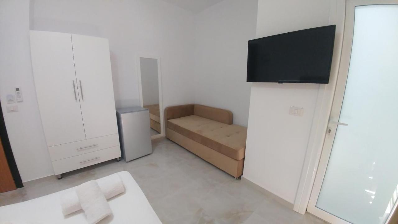 Hotel ZEKA Ksamil Dış mekan fotoğraf