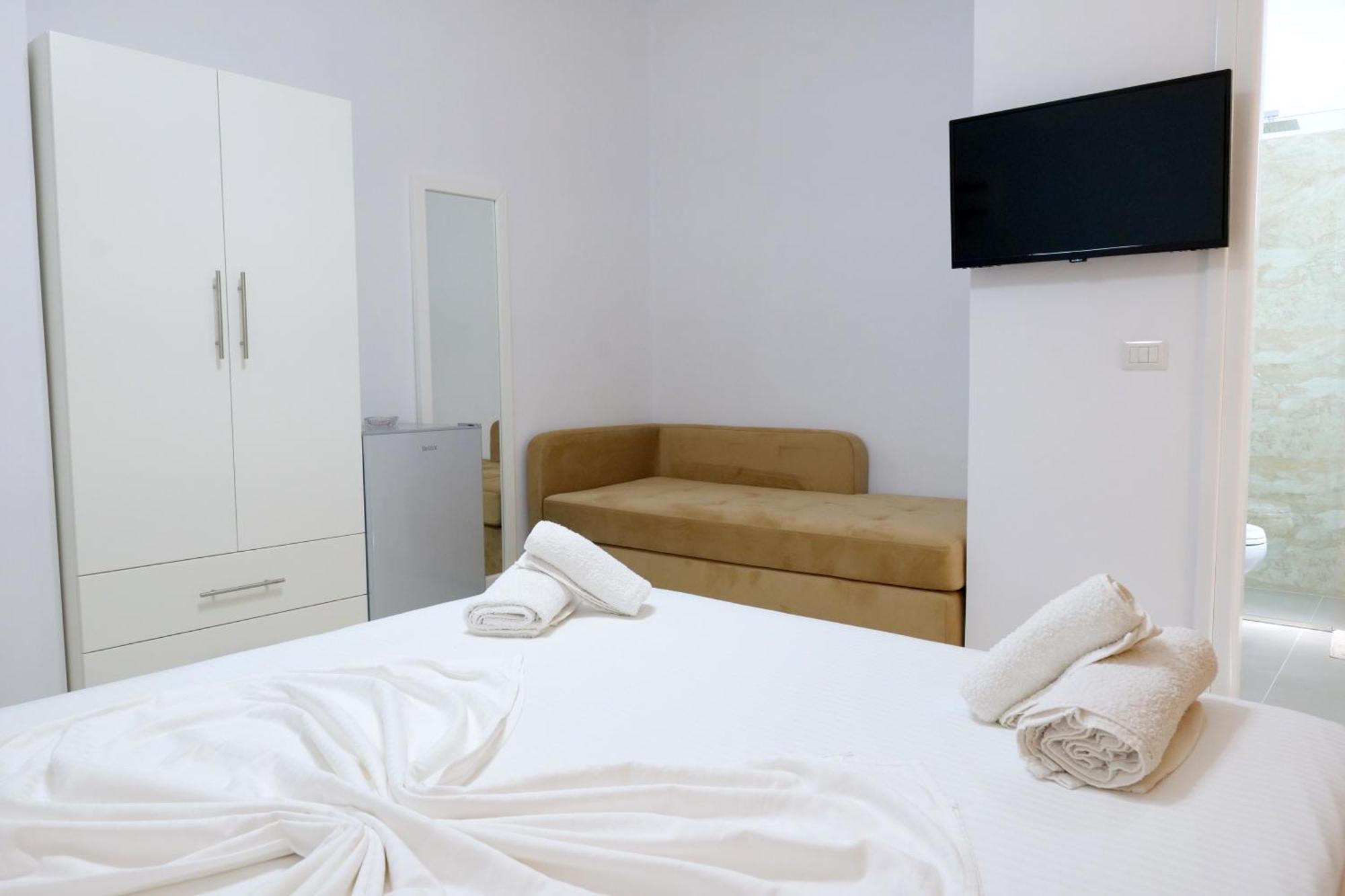 Hotel ZEKA Ksamil Dış mekan fotoğraf