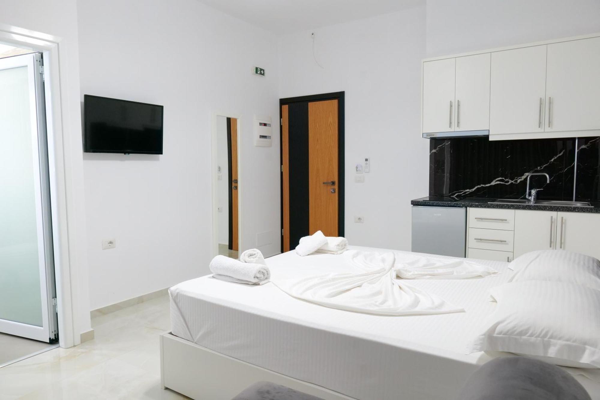 Hotel ZEKA Ksamil Dış mekan fotoğraf