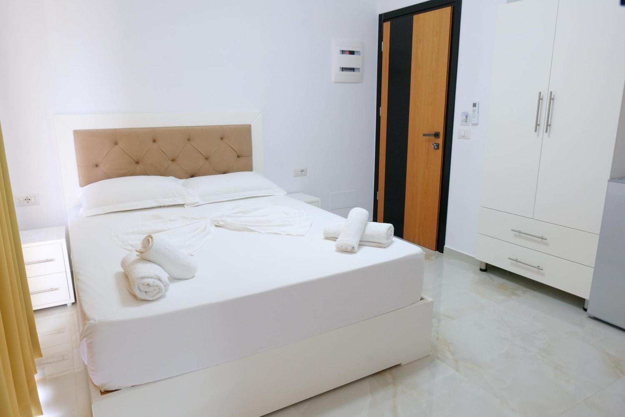 Hotel ZEKA Ksamil Dış mekan fotoğraf