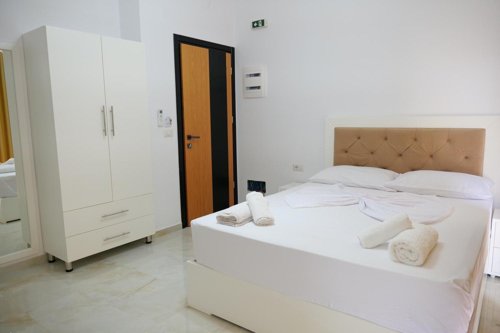 Hotel ZEKA Ksamil Dış mekan fotoğraf