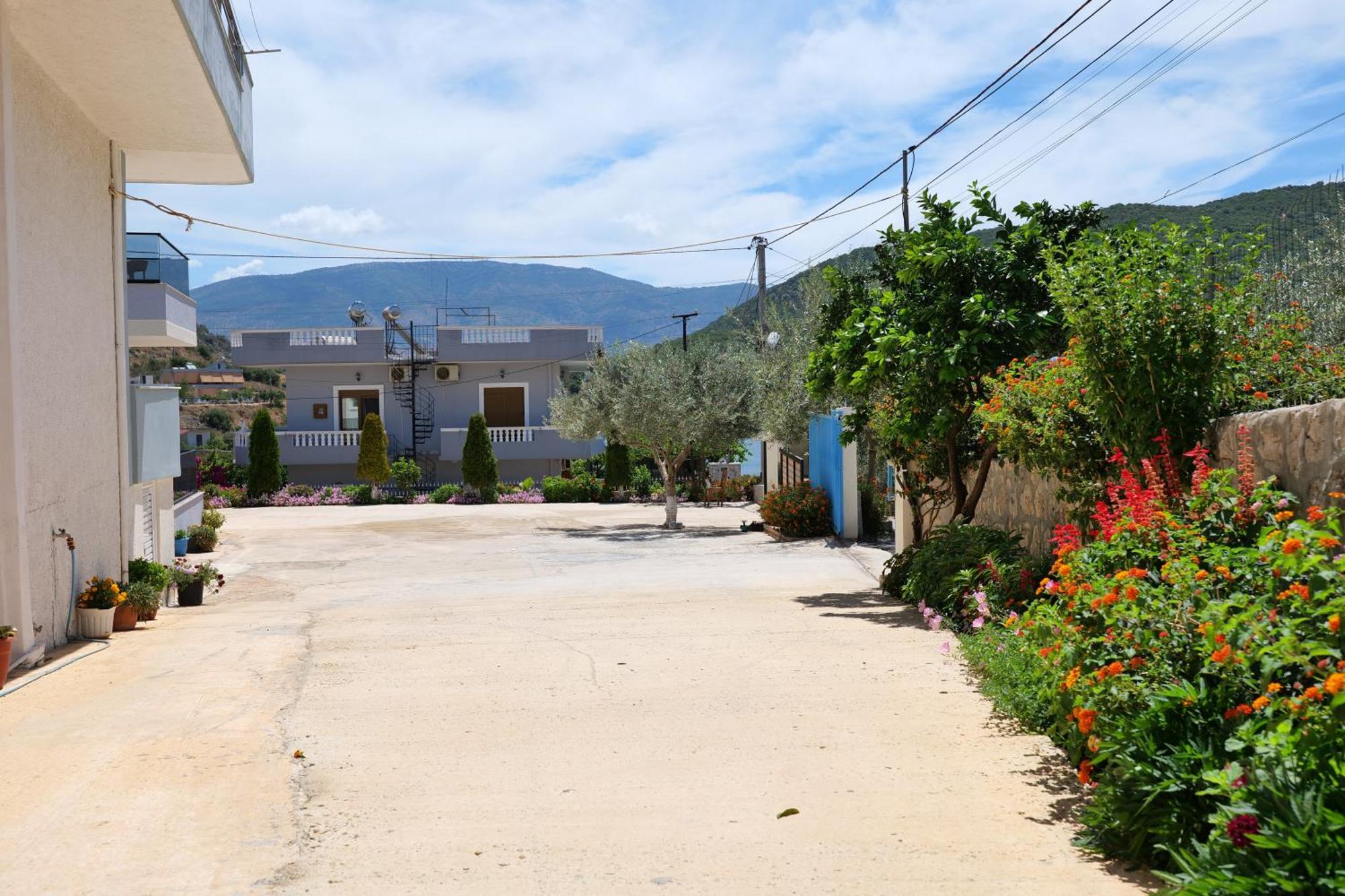 Hotel ZEKA Ksamil Dış mekan fotoğraf